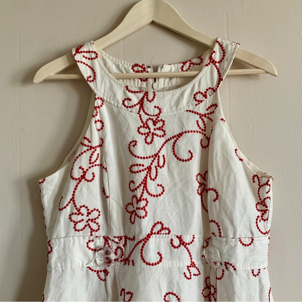 Willow Glenn Embroidered Linen Dress
